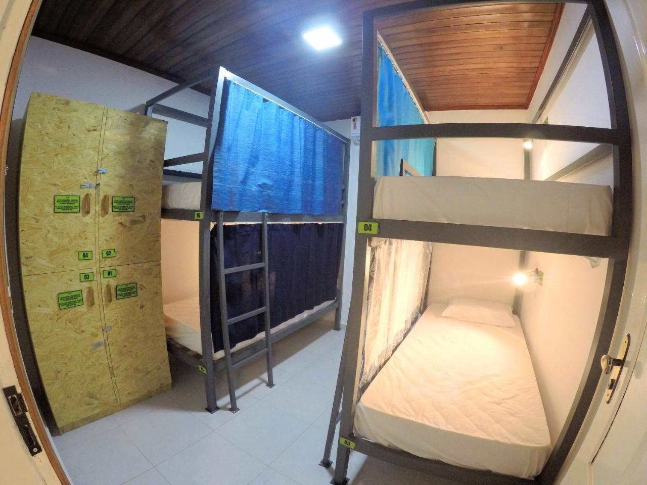 Hostel Da Milla Presidente Figueiredo Eksteriør bilde