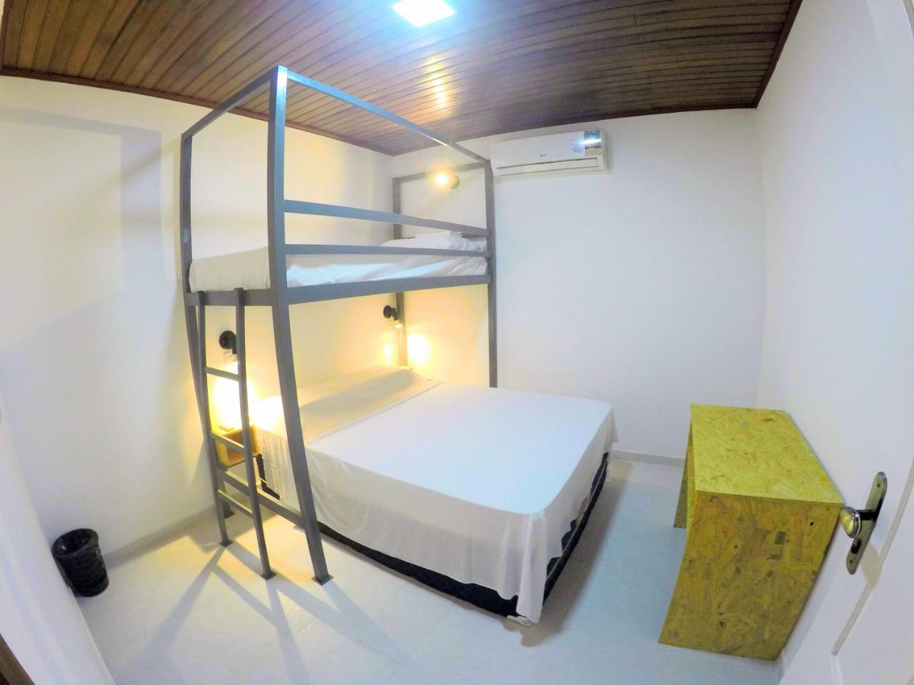 Hostel Da Milla Presidente Figueiredo Eksteriør bilde